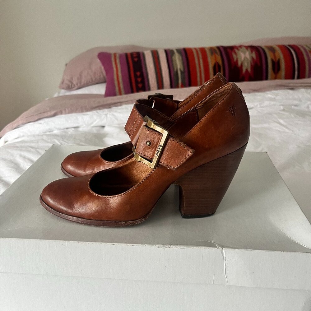 Frye Andrea Mary Jane High Heel Pumps - 8.5